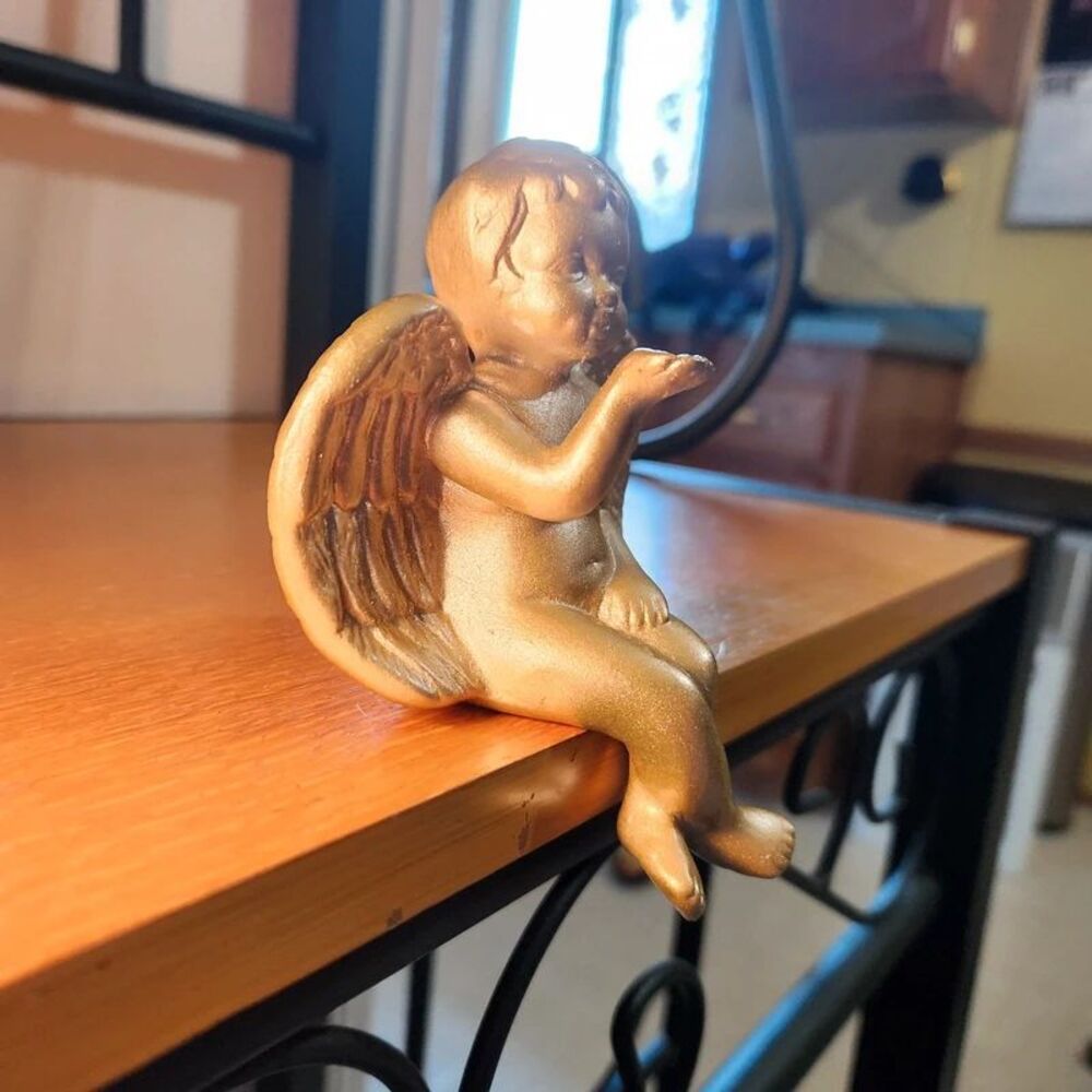 Celestial Gold Angel - Picture 3 of 6